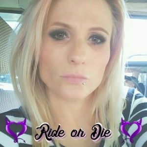 Meet your Posher, Mandy